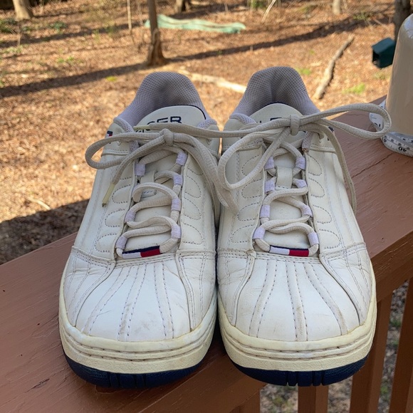 Tommy Hilfiger leather sneakers - Picture 1 of 9